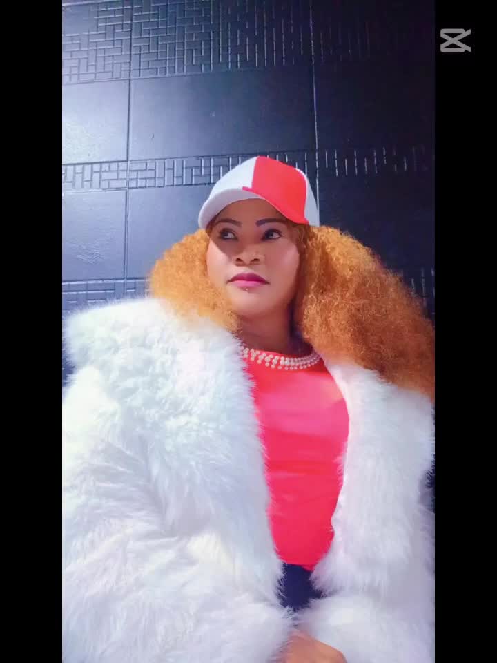 @reine m&egrave;re de Guin&eacute;e