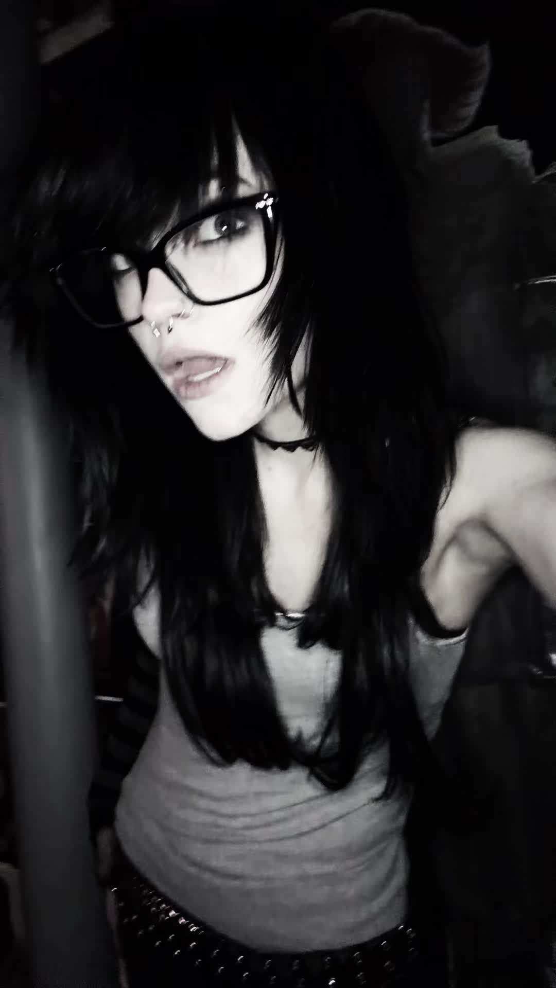 @fluttershy_enthusiast0_0