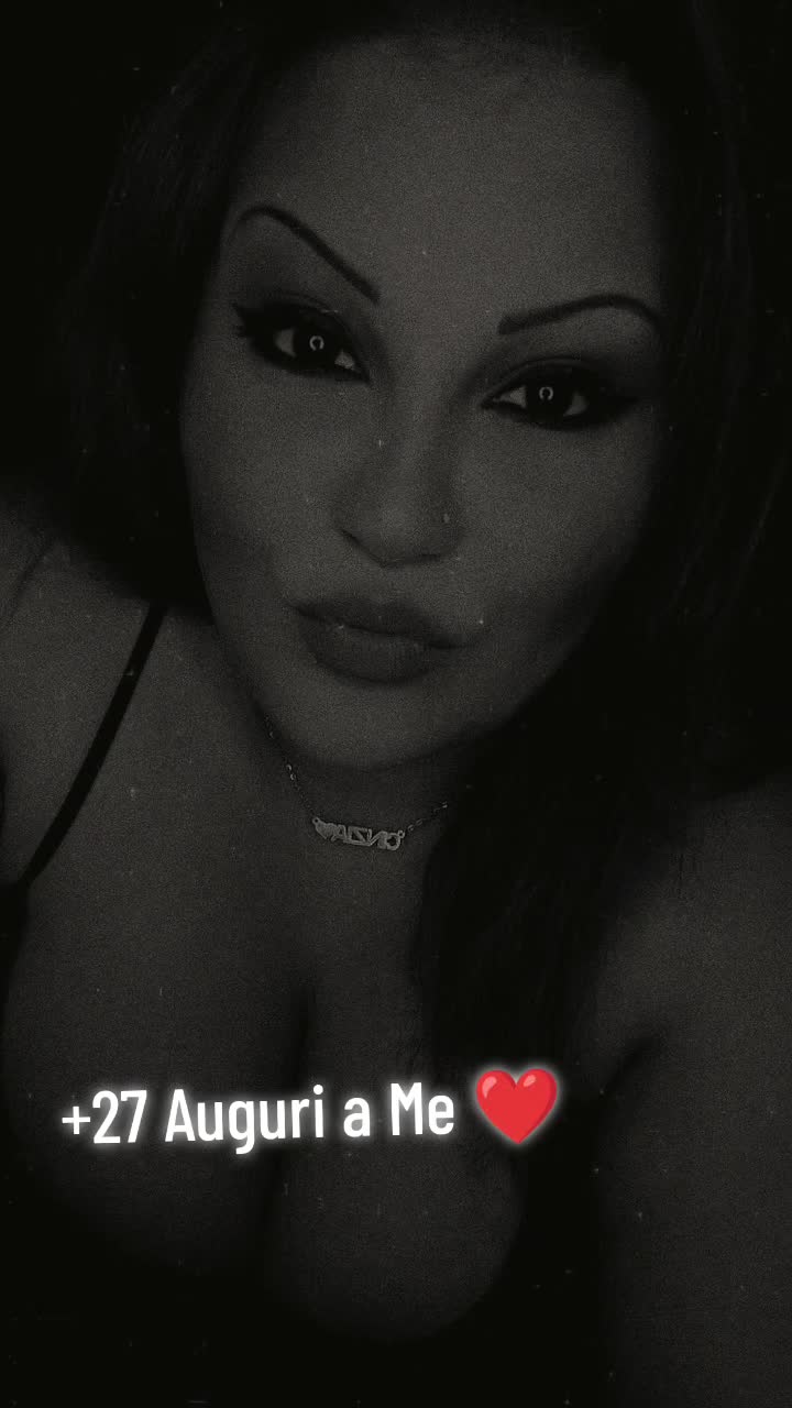 @ℭ𝔦𝔫𝔷𝔦𝔞𝔏𝔞𝔇𝔦𝔳𝔞