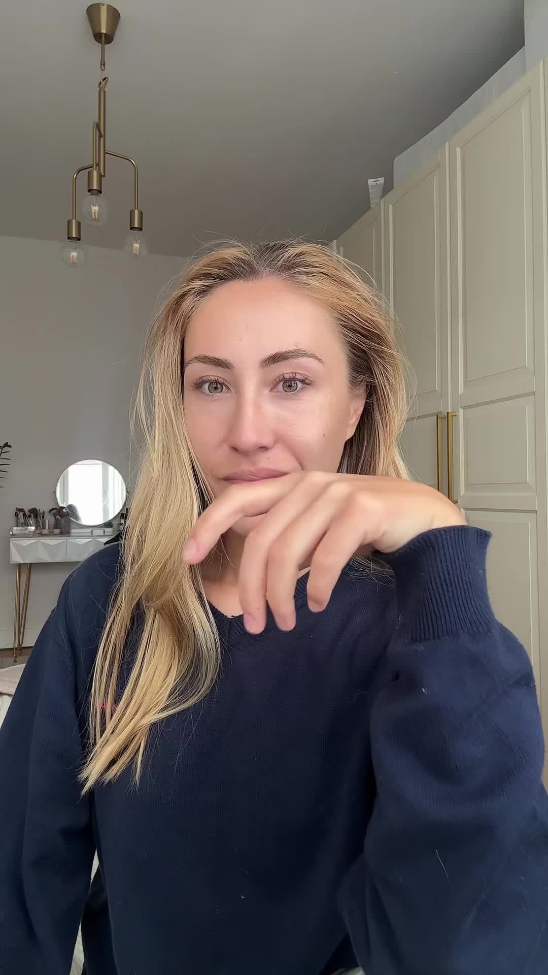 @Louisanayomi
