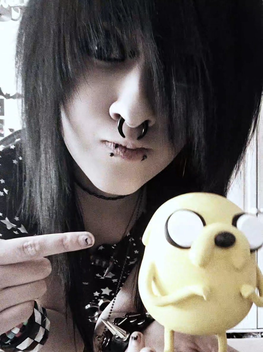 @☣︎ 𝔇𝔢𝔞𝔡𝔙𝔞𝔪𝔭 ☣︎