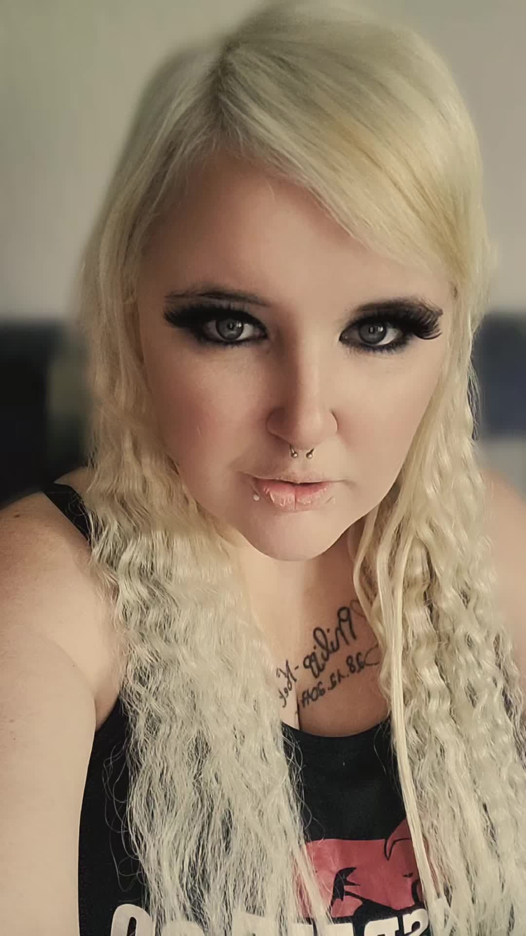 @⛓️Harleyfuckingquinn⛓️♠️♥️♣️♦️
