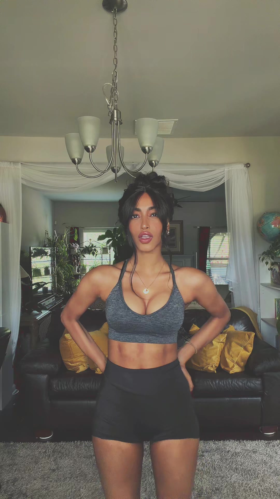 @hotandhaunted
