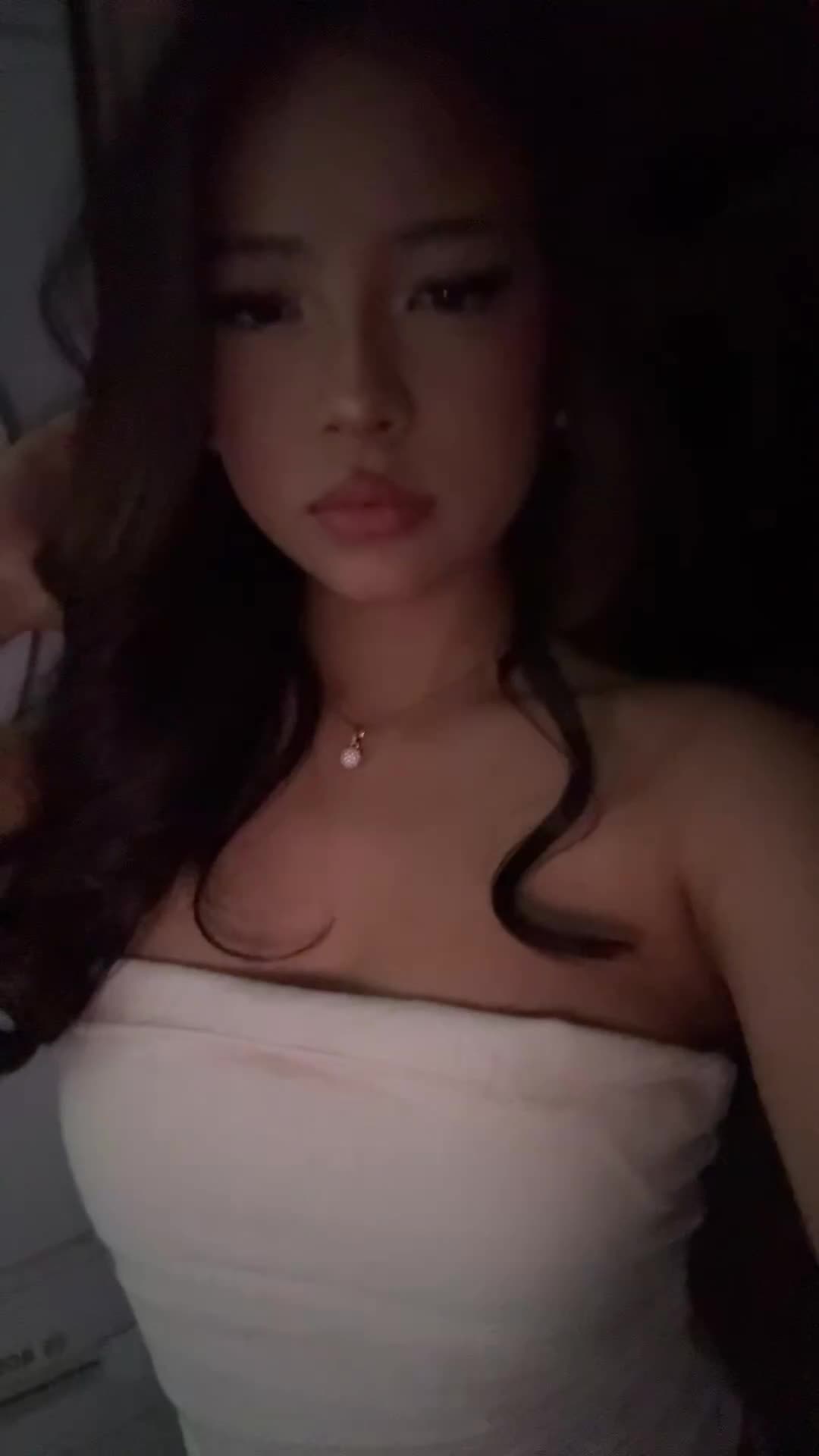 @️