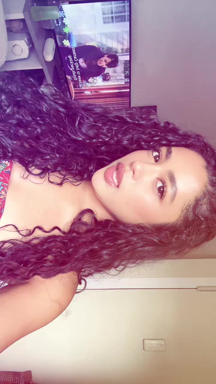@Azelia