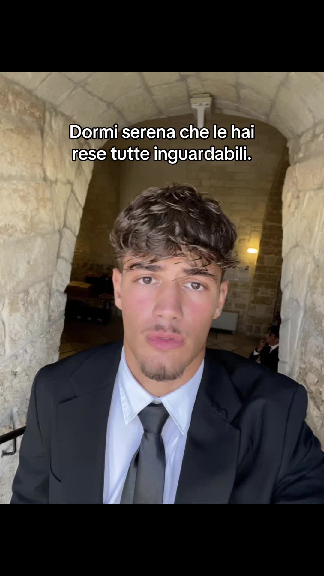 @𝐅𝐑𝐄𝐍𝐂𝐈𝐒💎