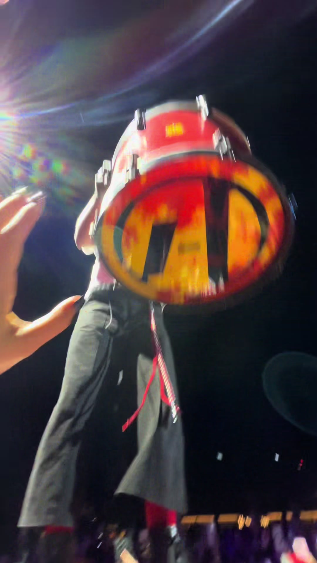 @kate |-/