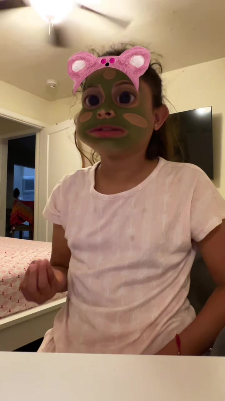 @Sophia Contreras