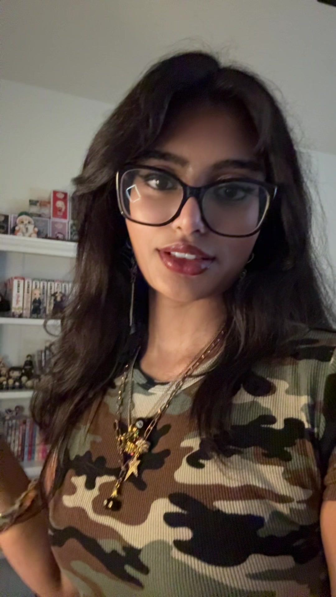 @Rae-Rae