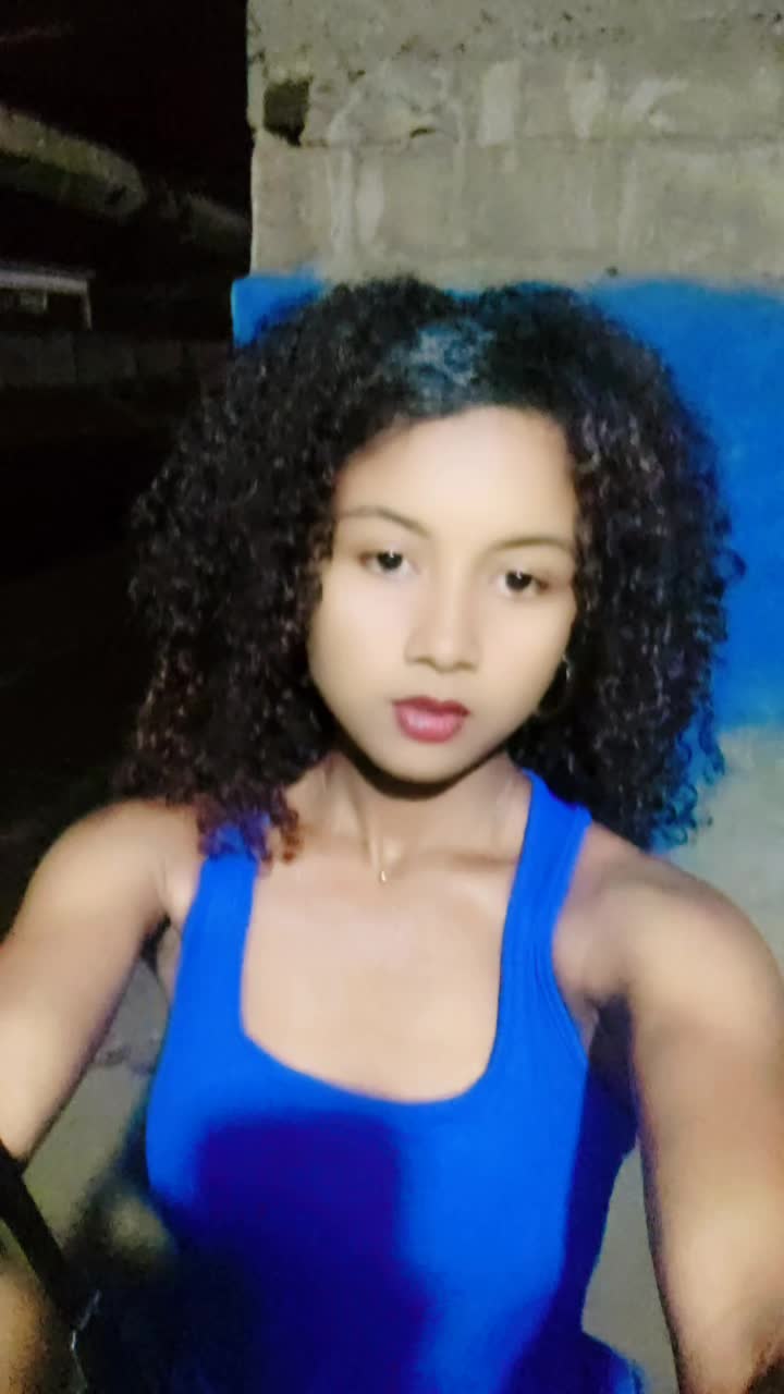 @Luciana