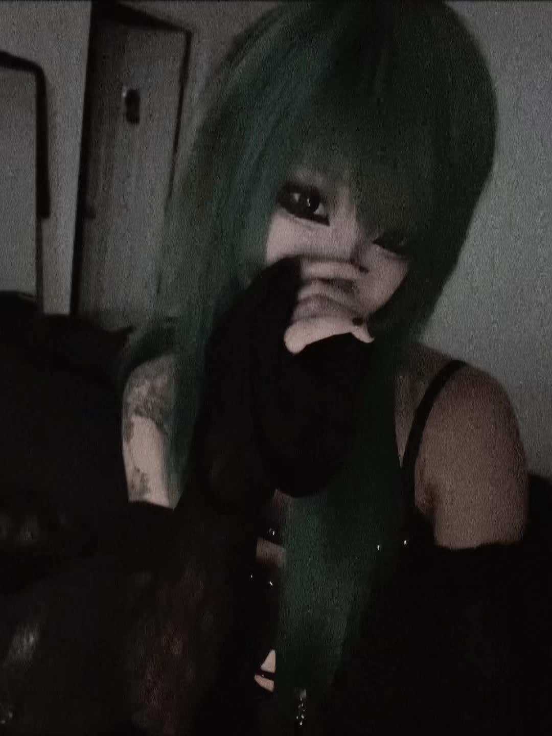 @rawrzani