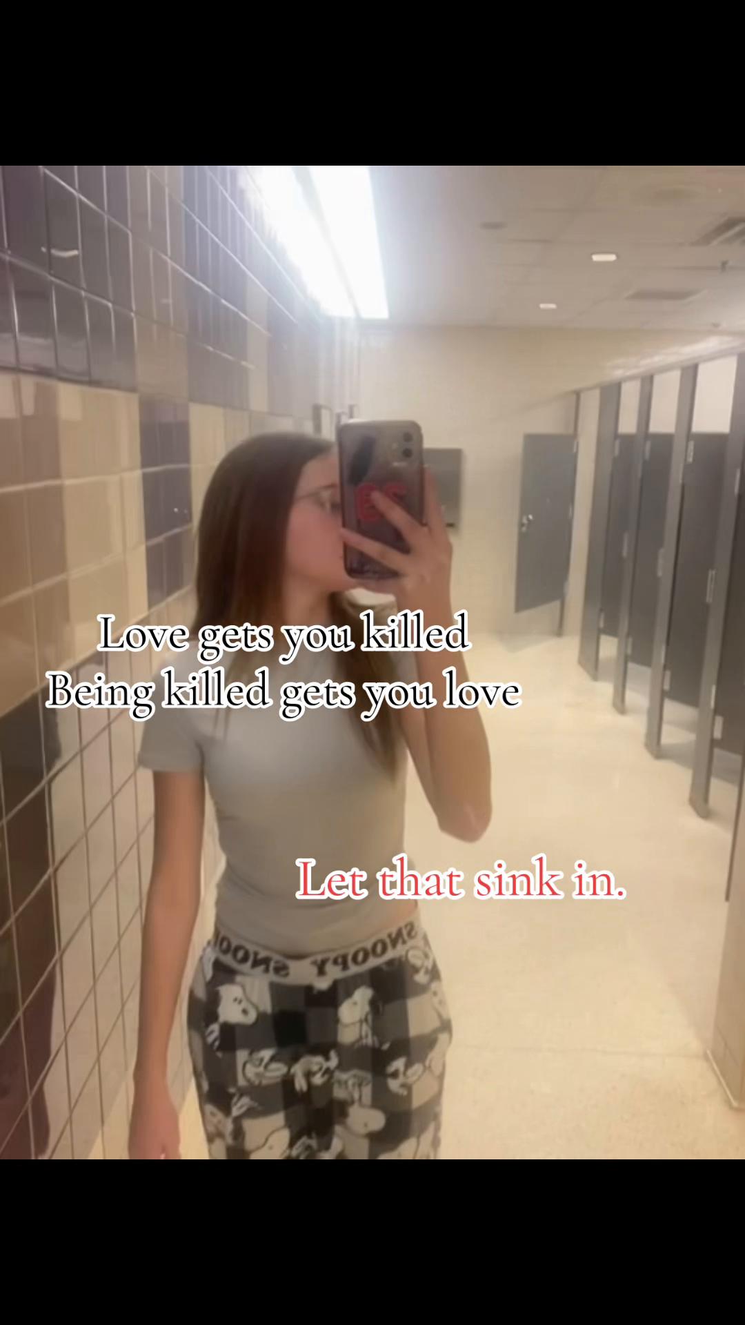 @KAYLEYY MARIE🌹❤️
