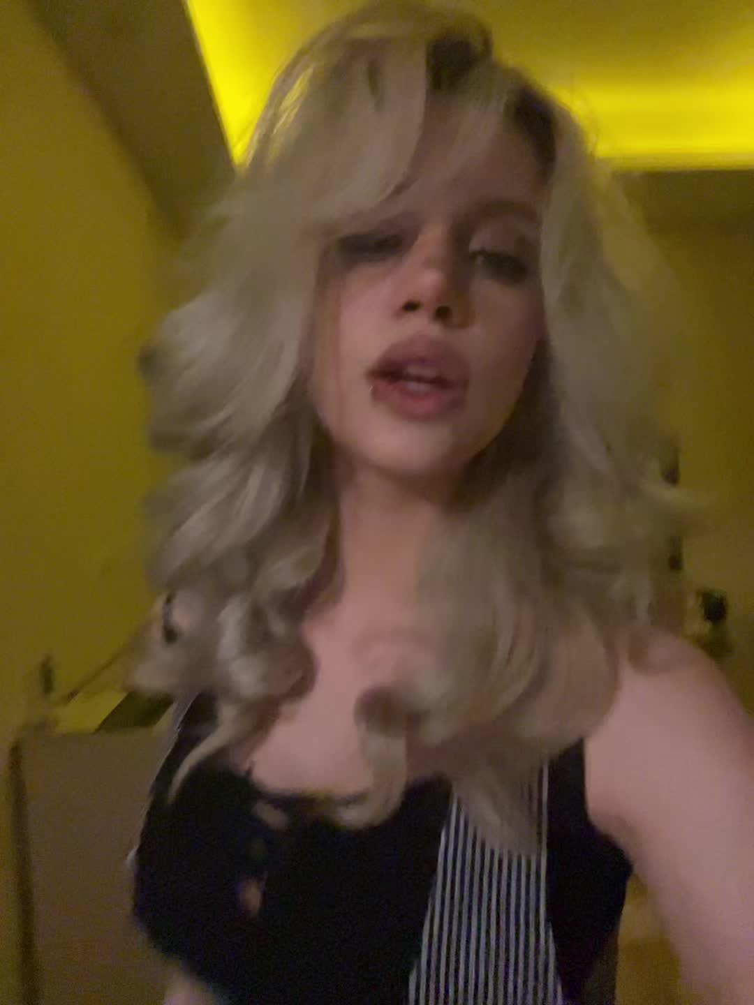 @cora.linn