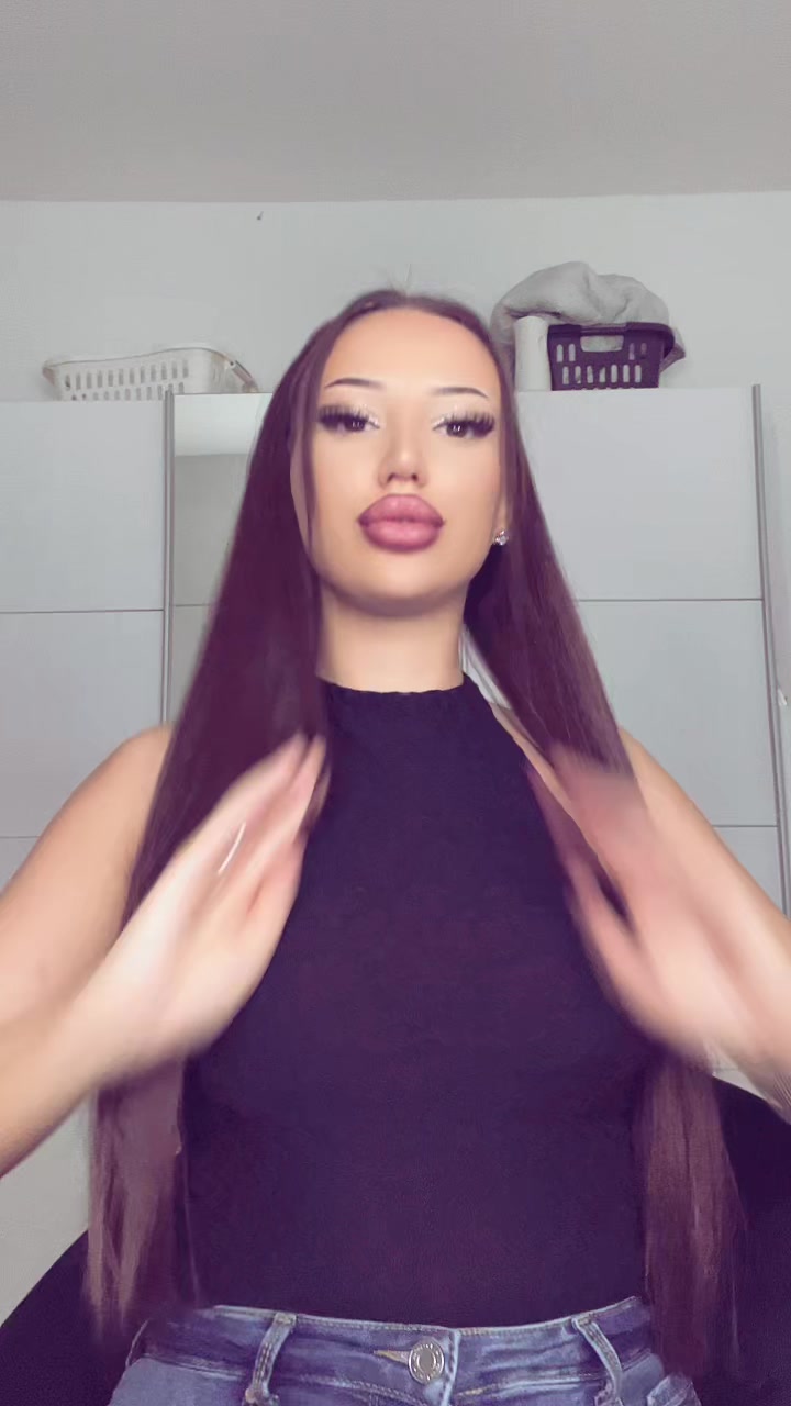 @chadia.mora