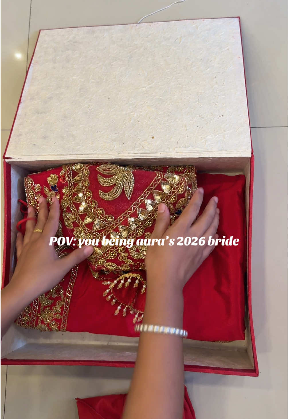 @aura_couture