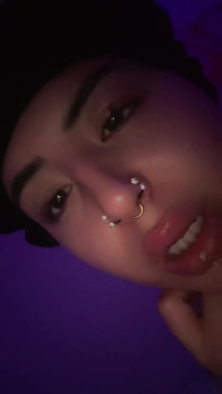 @Lara ✨✨✨