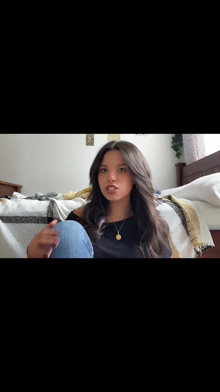 @isabella