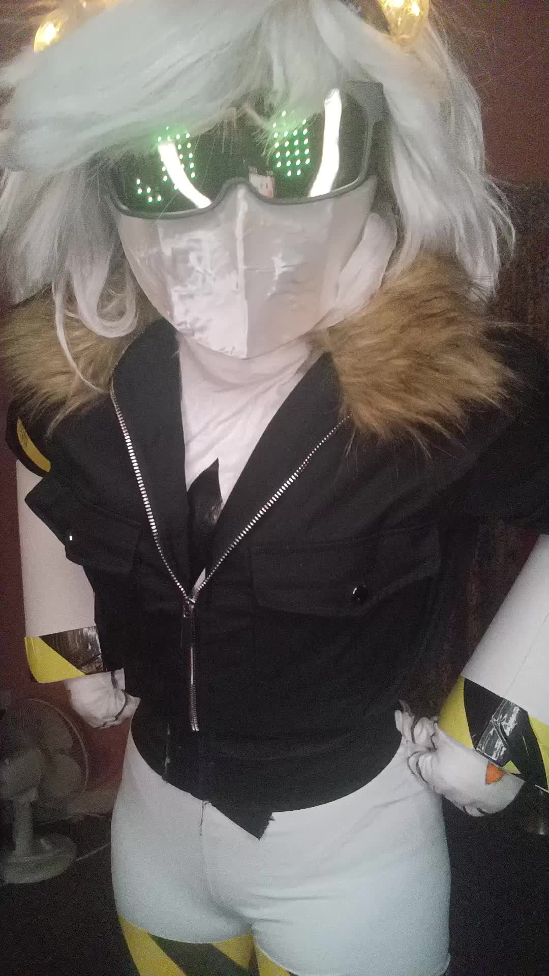 @CrystalWolf.cos