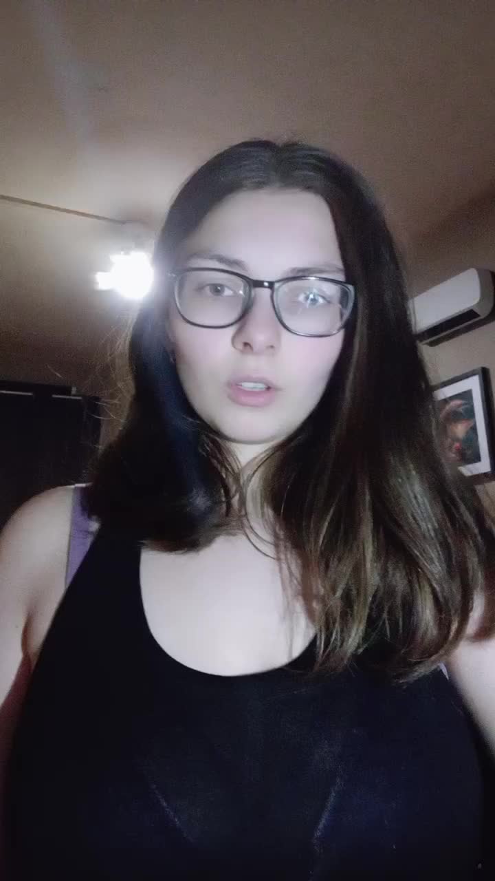 @Victoria🇪🇸🇧🇪🇮🇩
