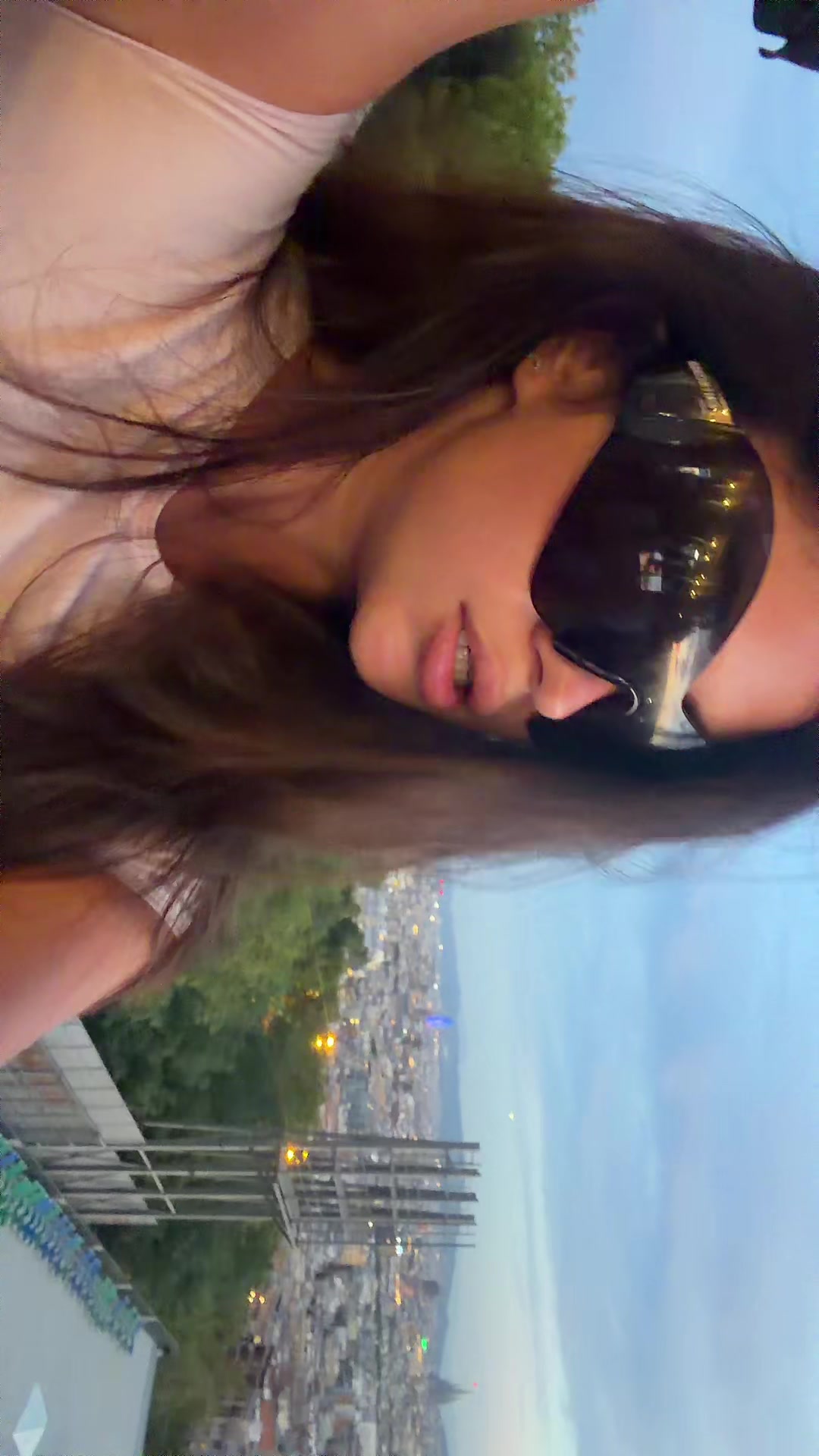 @leliklv
