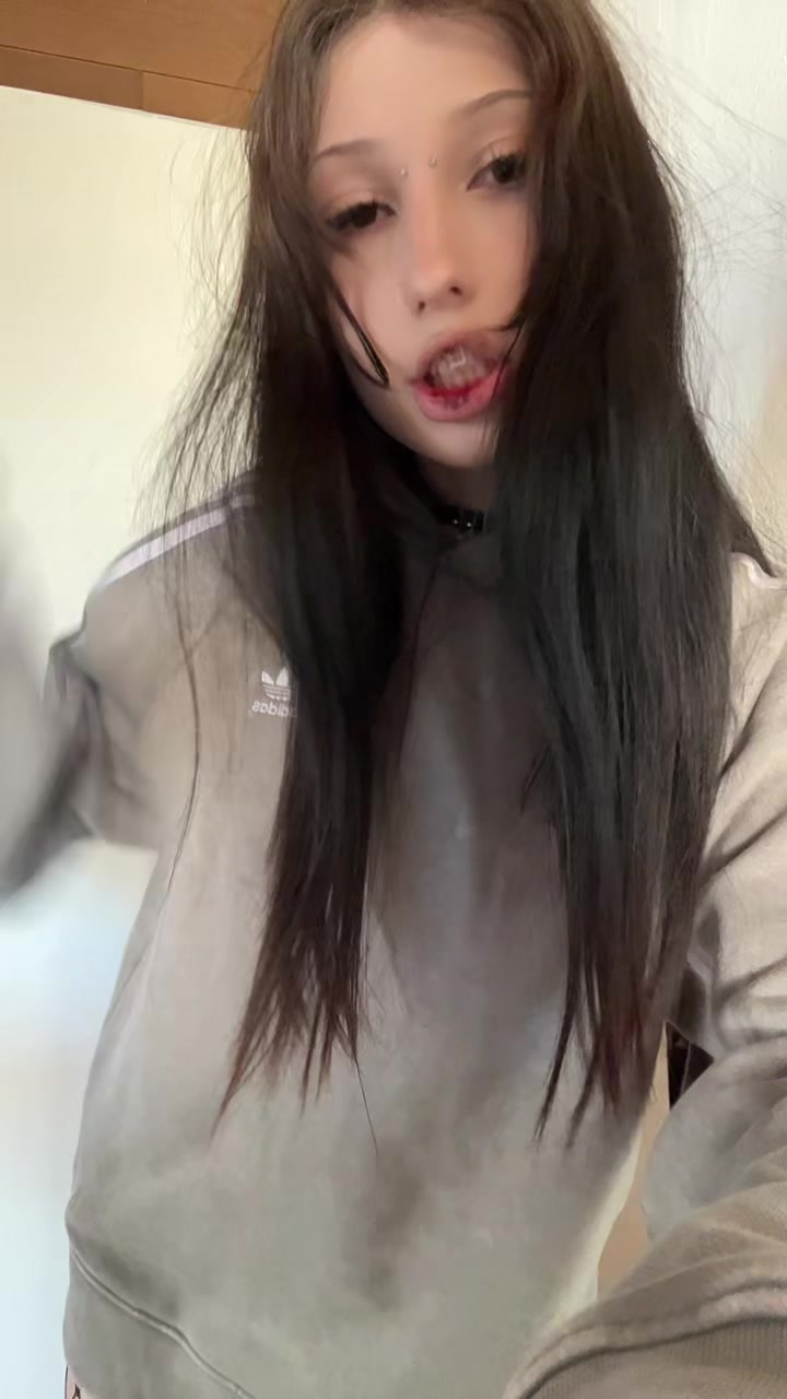 @Саш🐈⬛