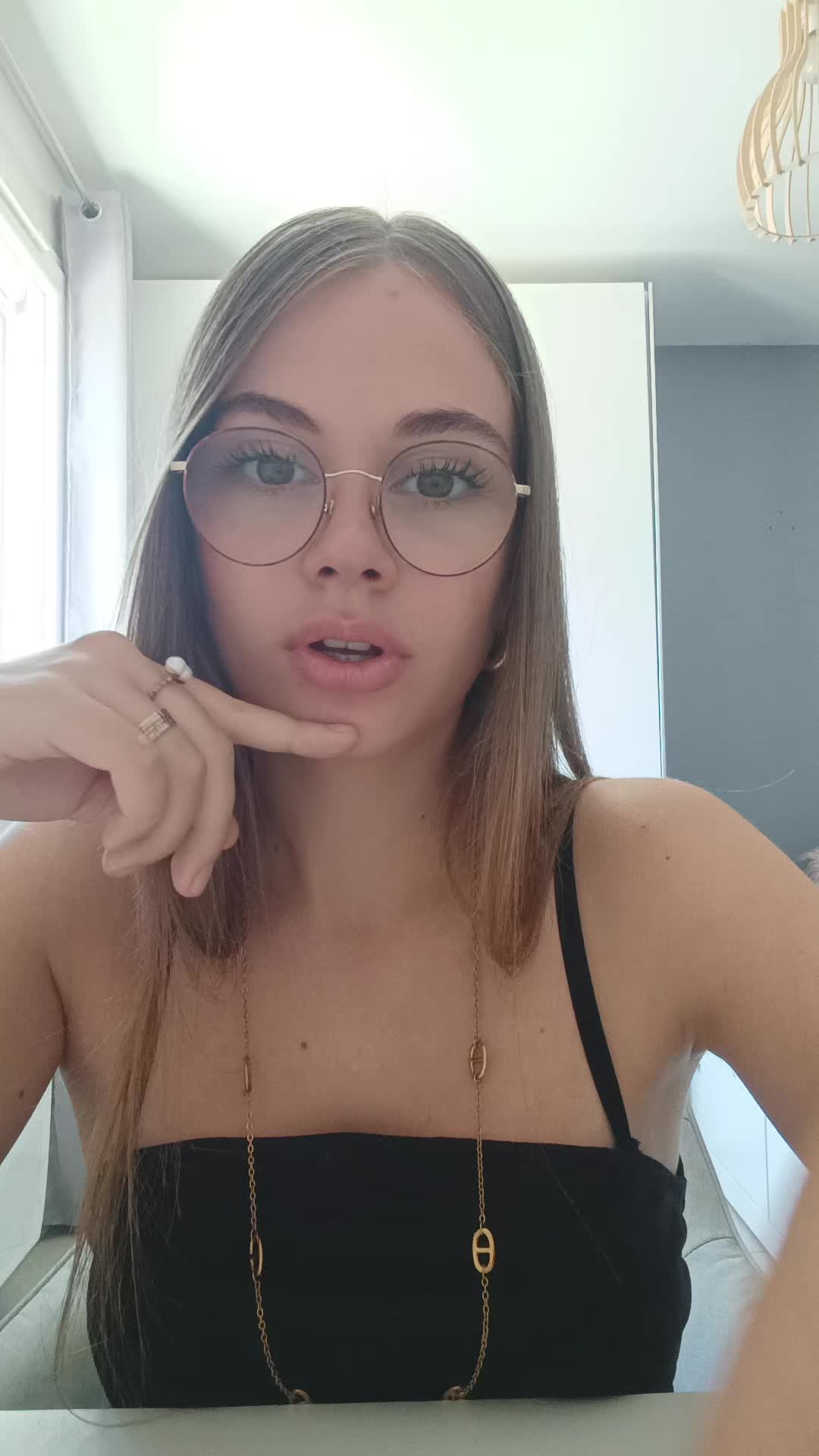 @charlotte_tmn18