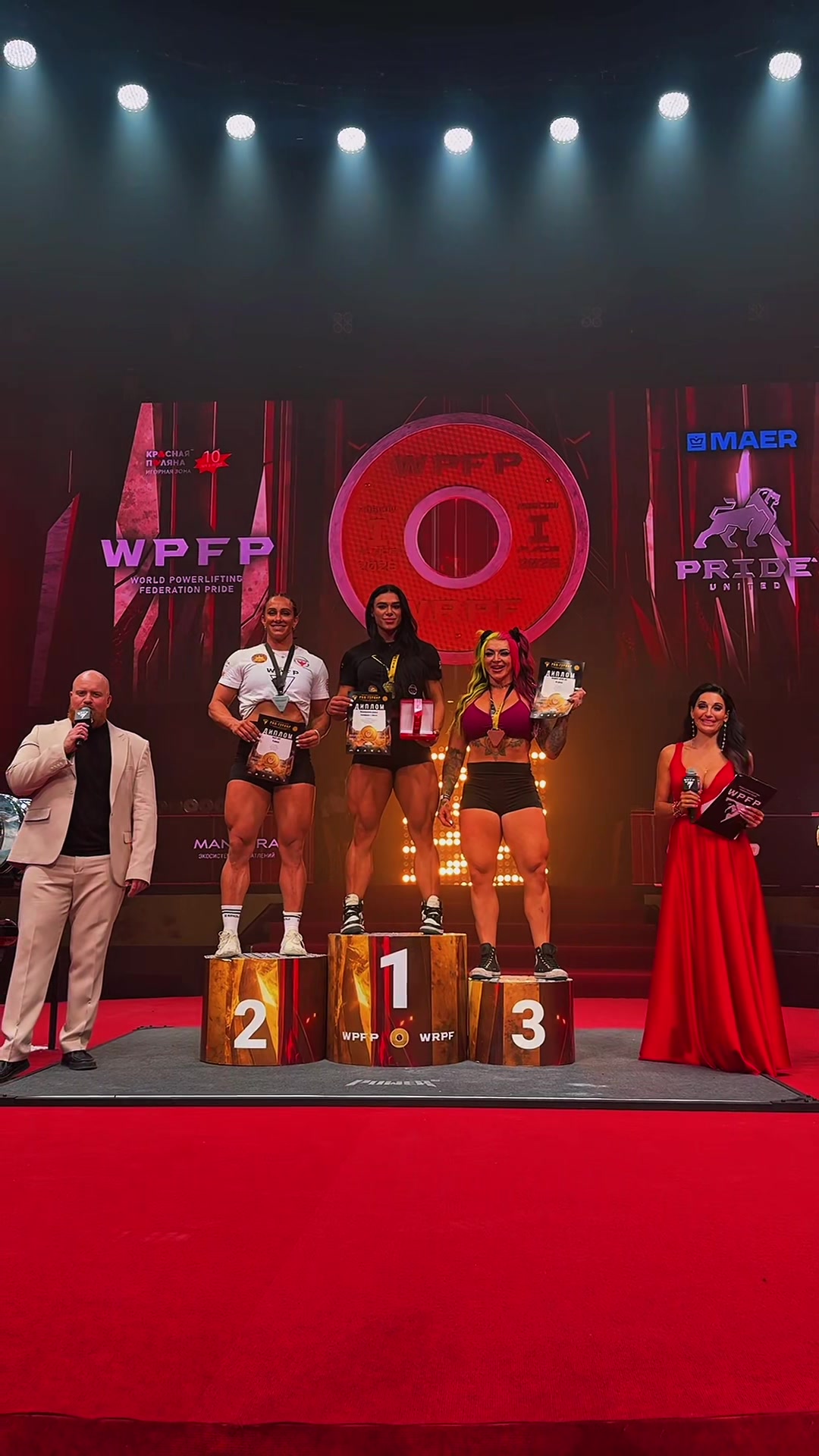 @dariapluzh