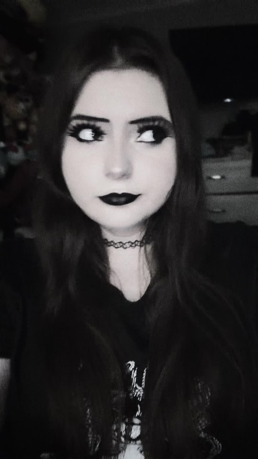 @💔🥀