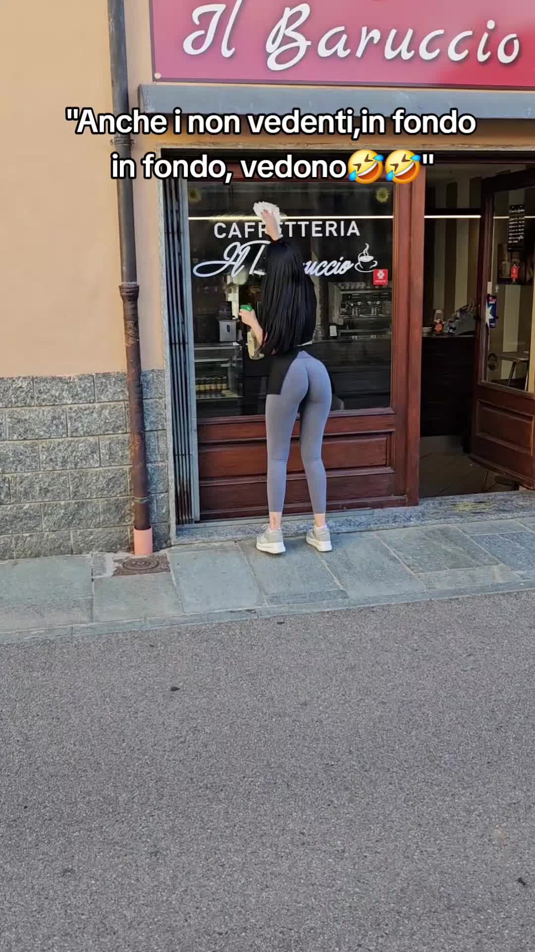 @elutza89 barista di tik tok
