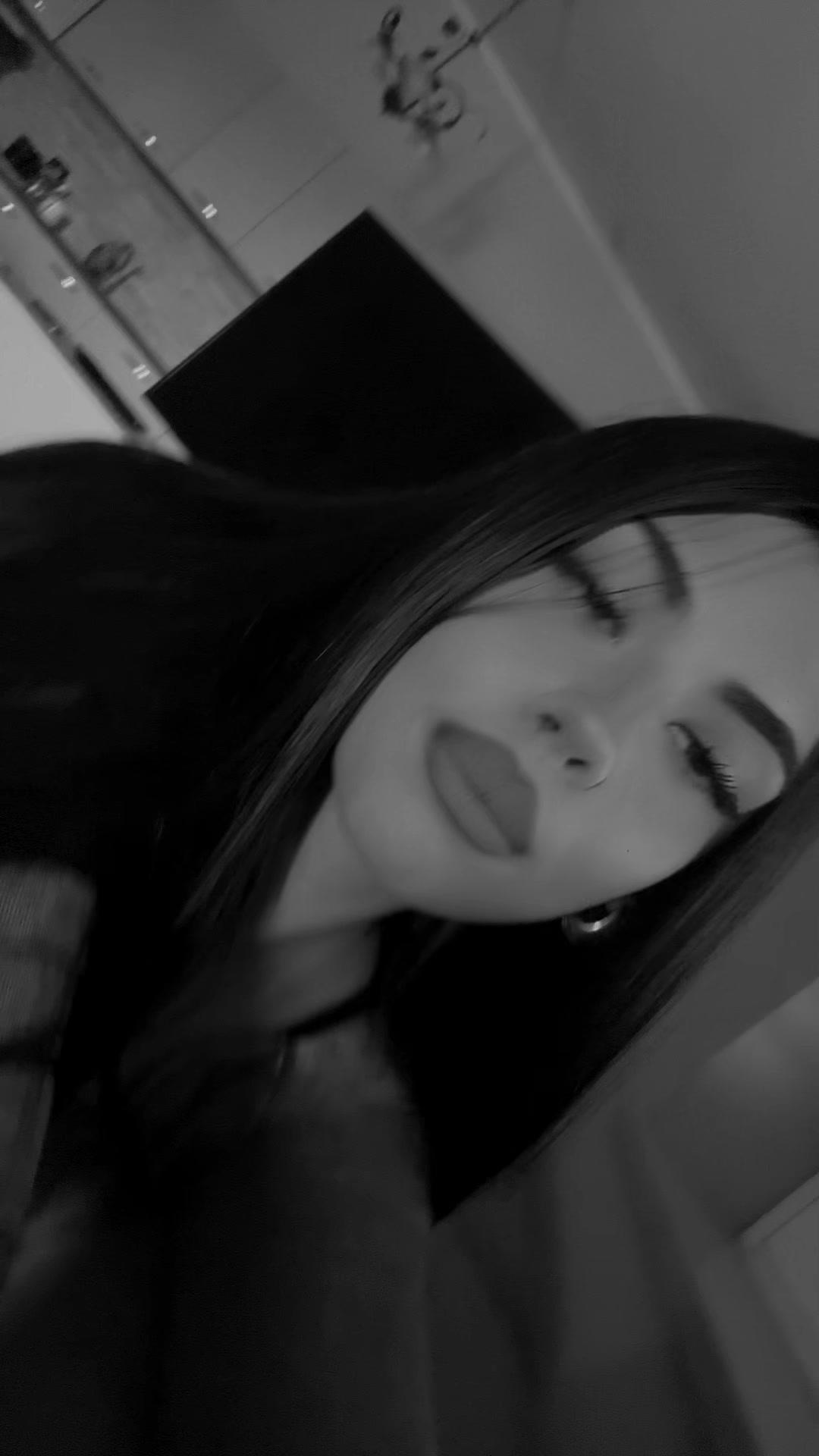 @𝐌𝐀𝐑𝐈𝐍𝐀🐈⬛