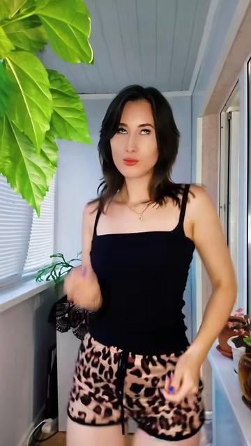 @Юлия