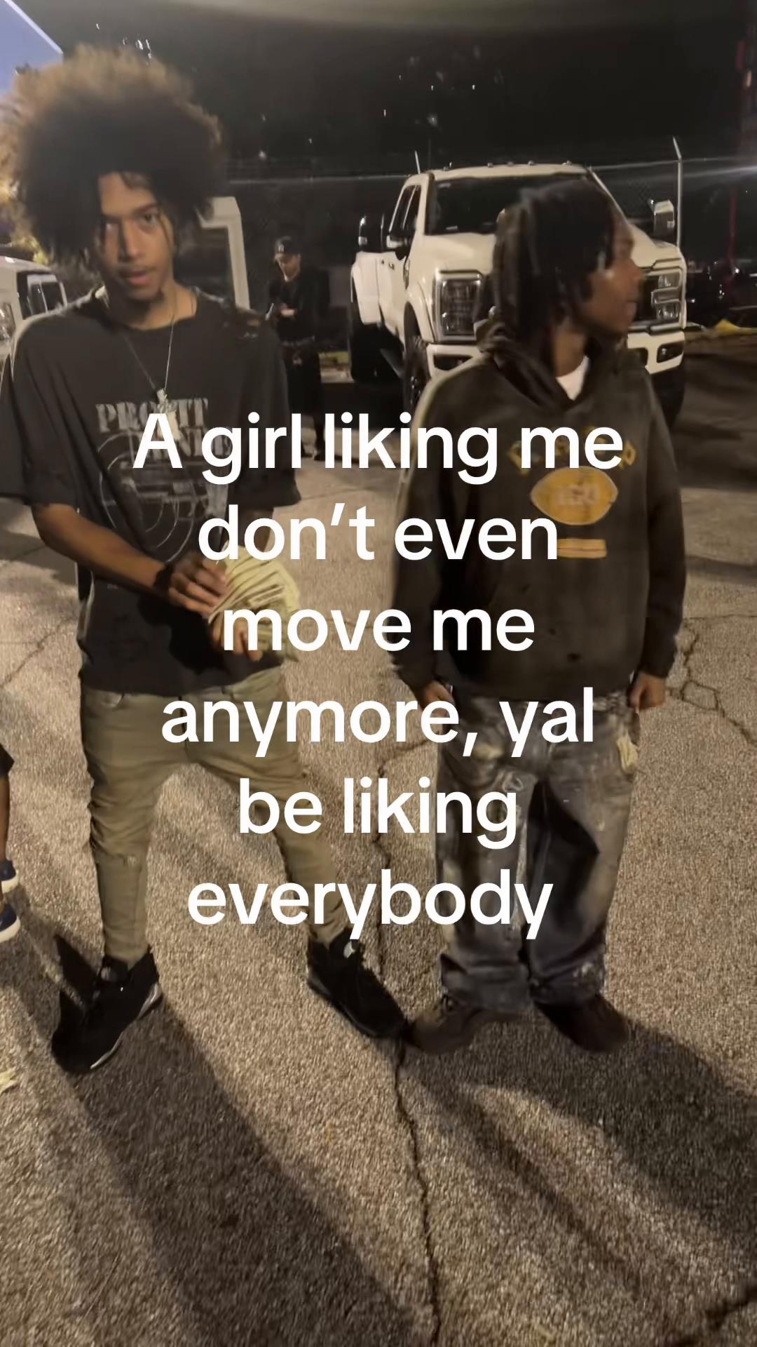 @cj ®