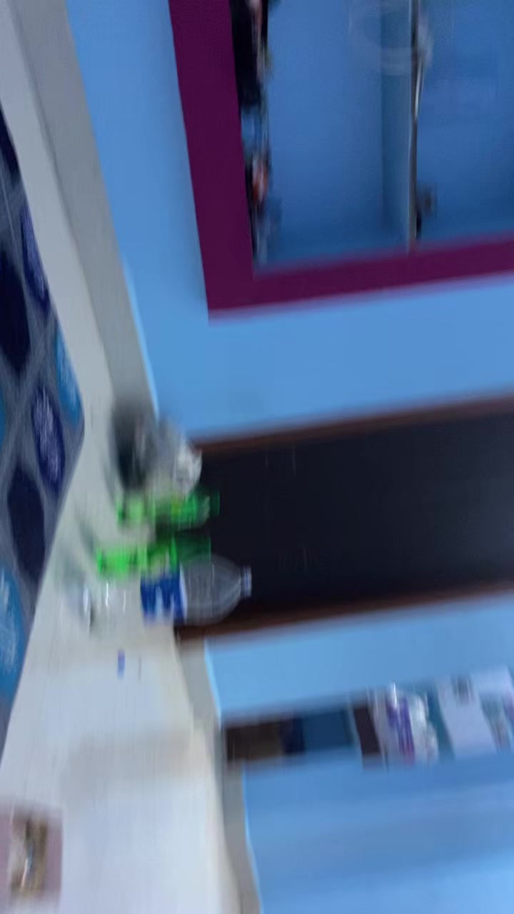 @𝐌𝐫_𝐓𝐡𝐚𝐤𝐮𝐫𝐢_♛