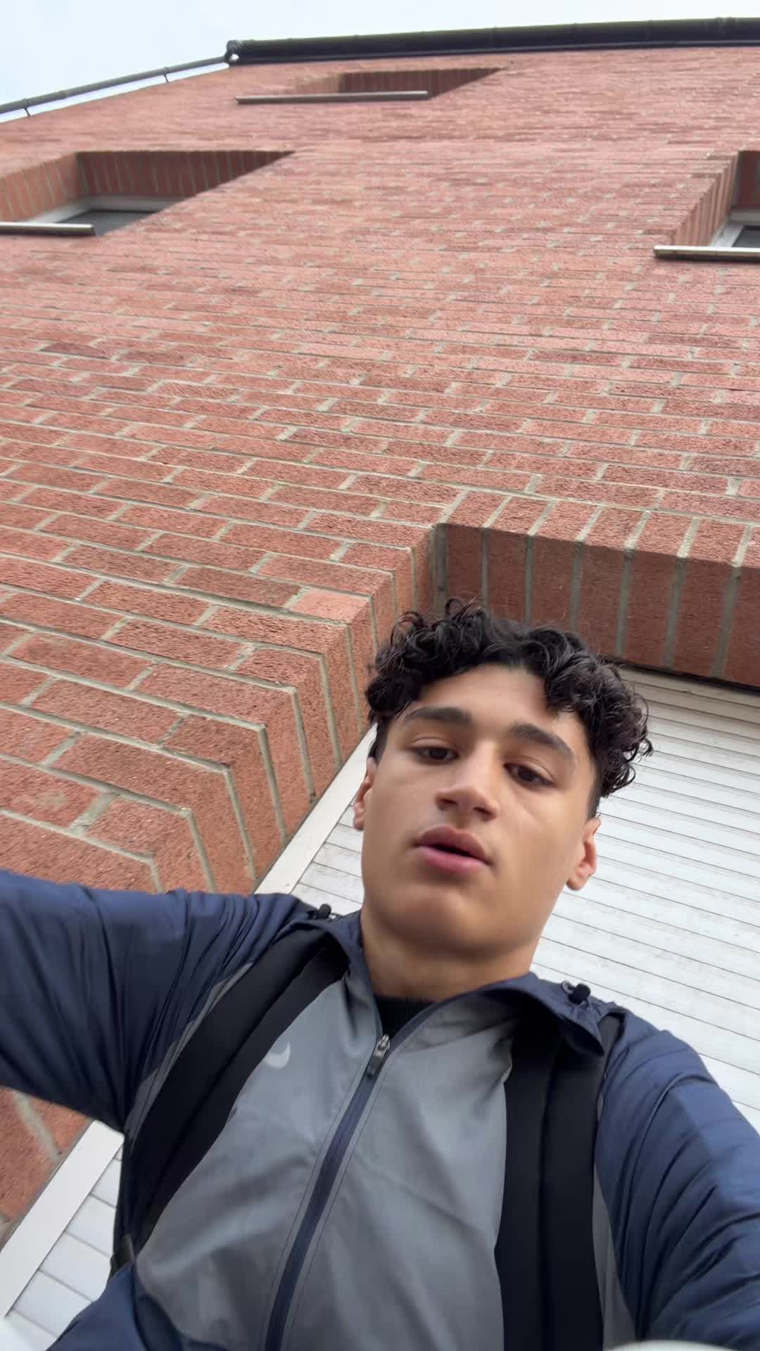 @R9B