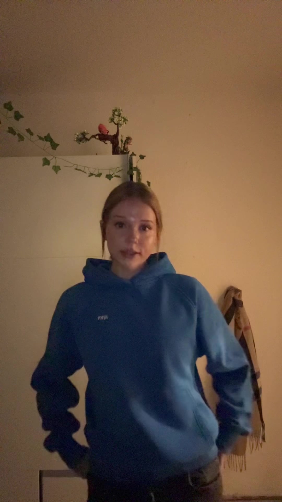 @𝐋𝐞𝐚-𝐞𝐦𝐞𝐥𝐲