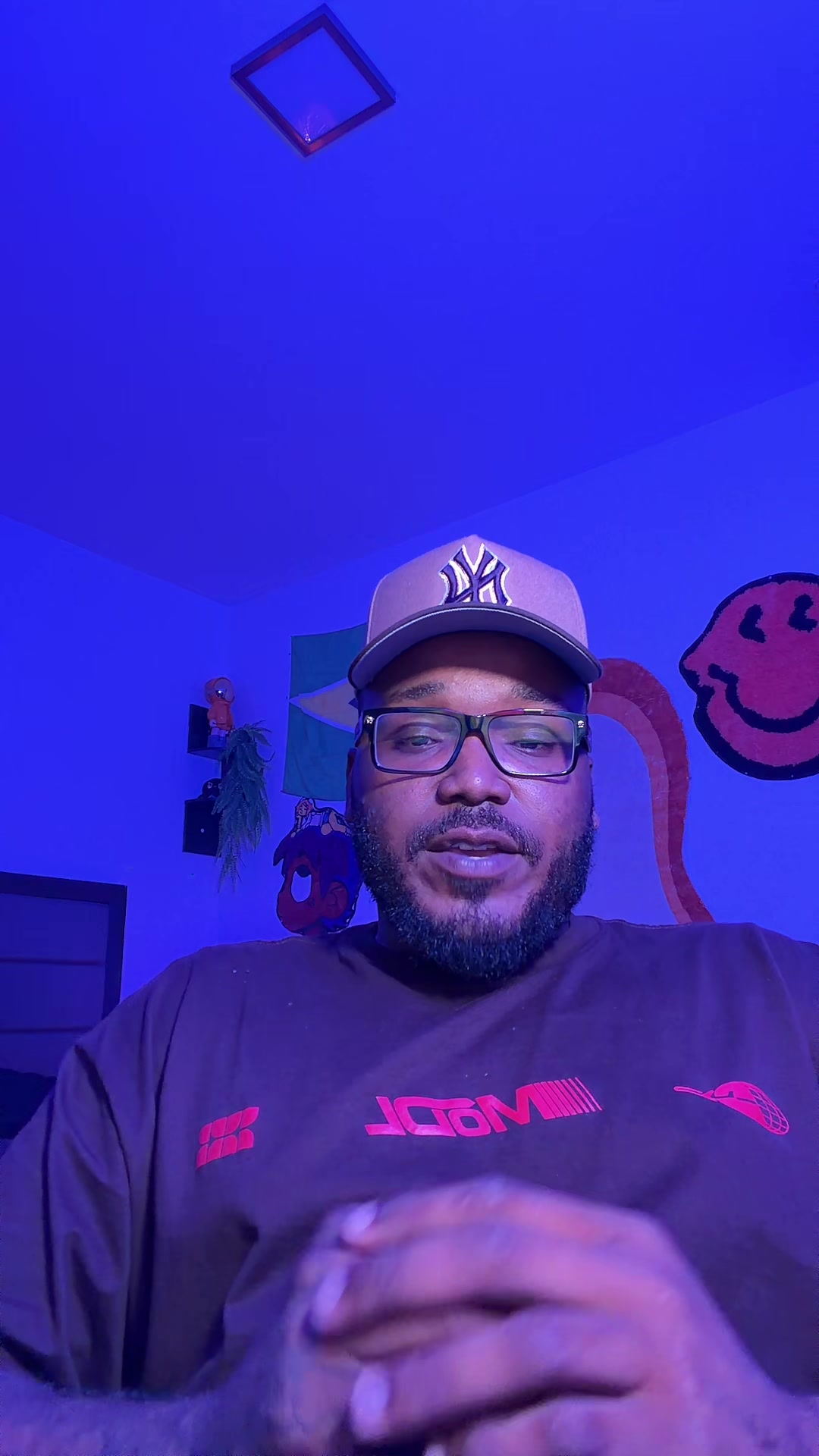 @kingtrivv
