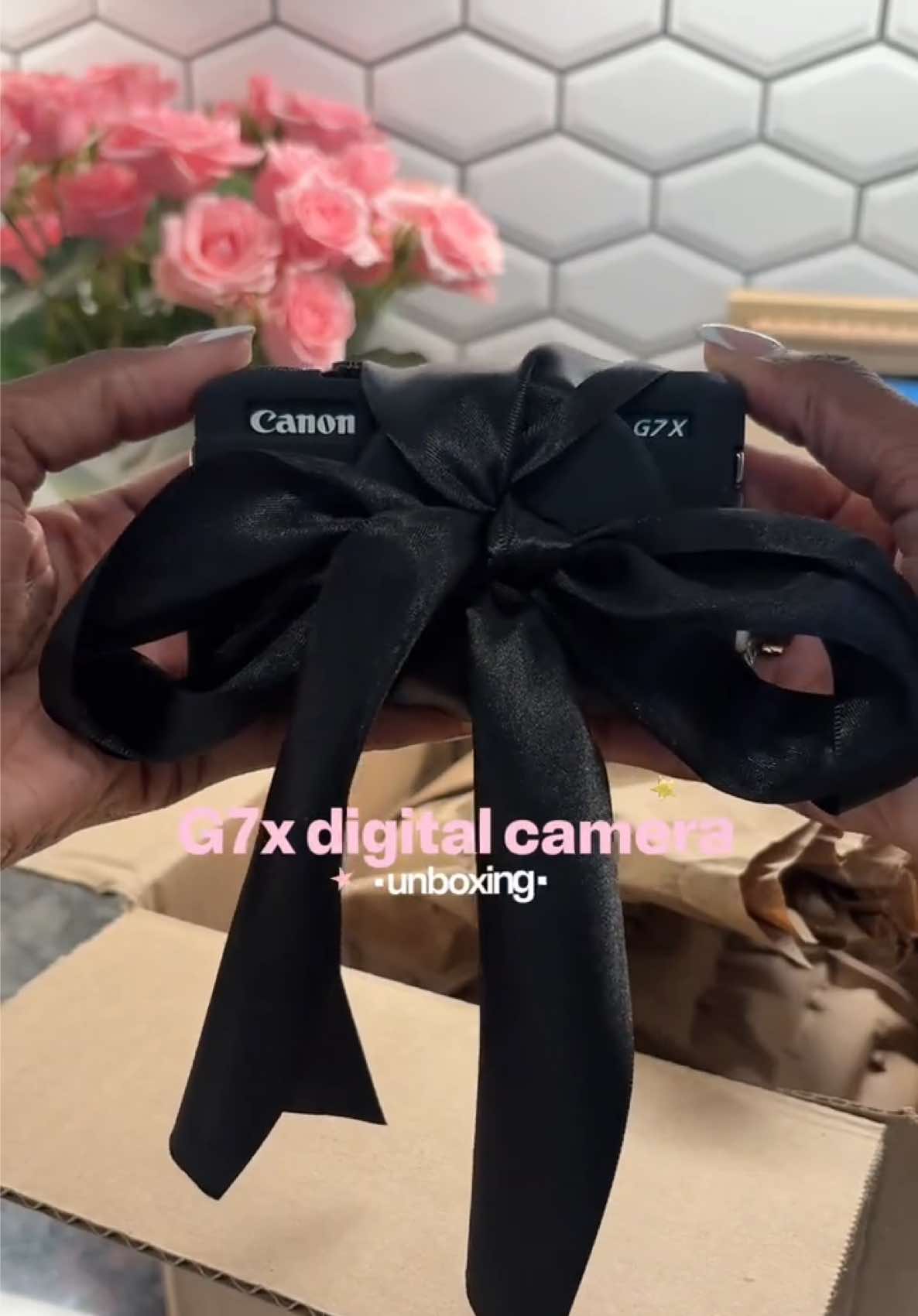 @NiyaNextDoor