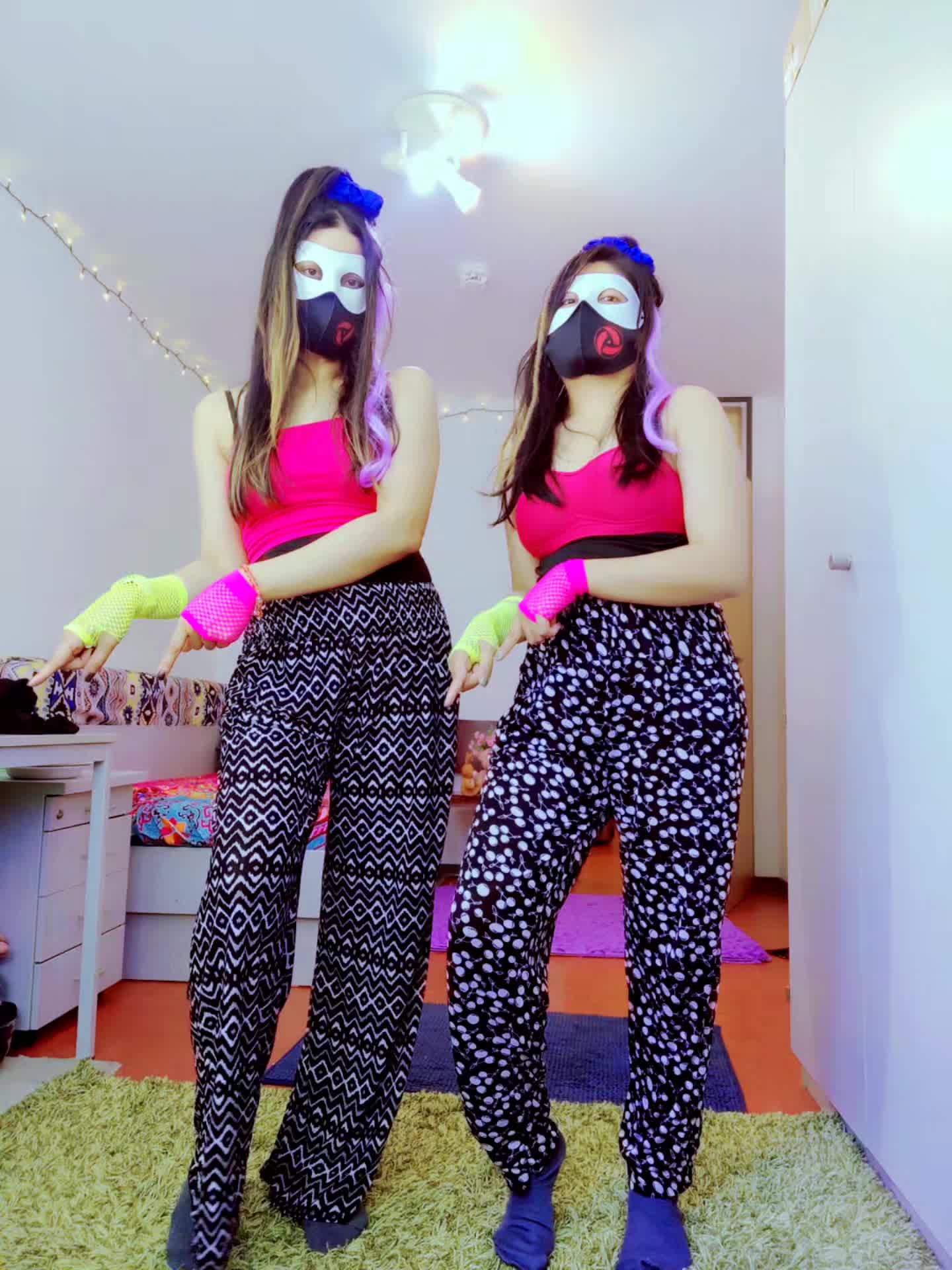 @Heist Sisters