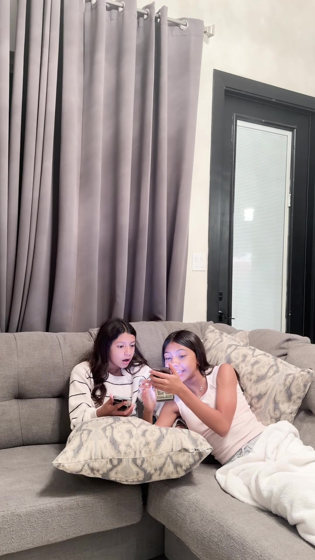 @Camelia & Khaleesi