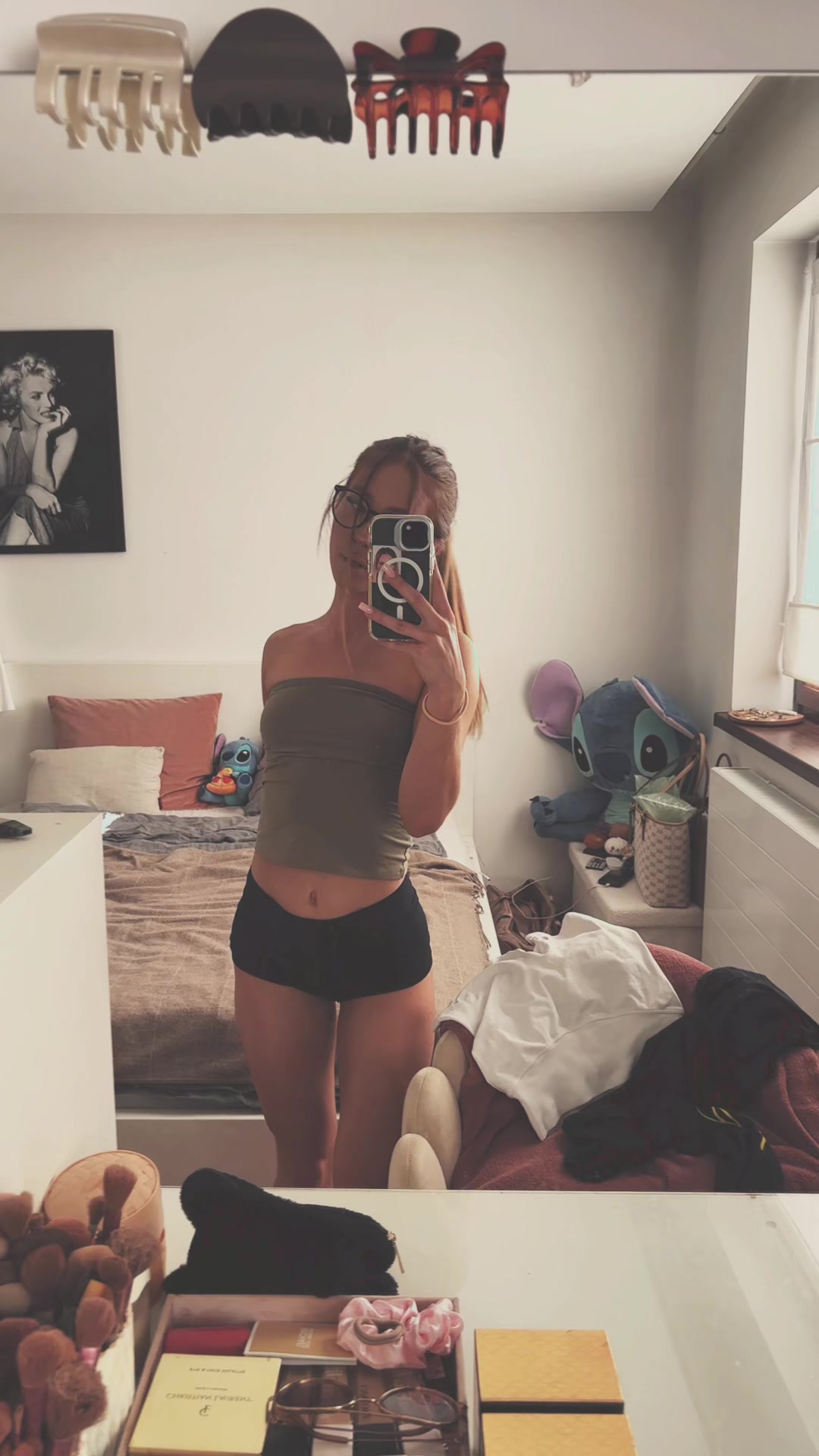 @𝒩 🍸