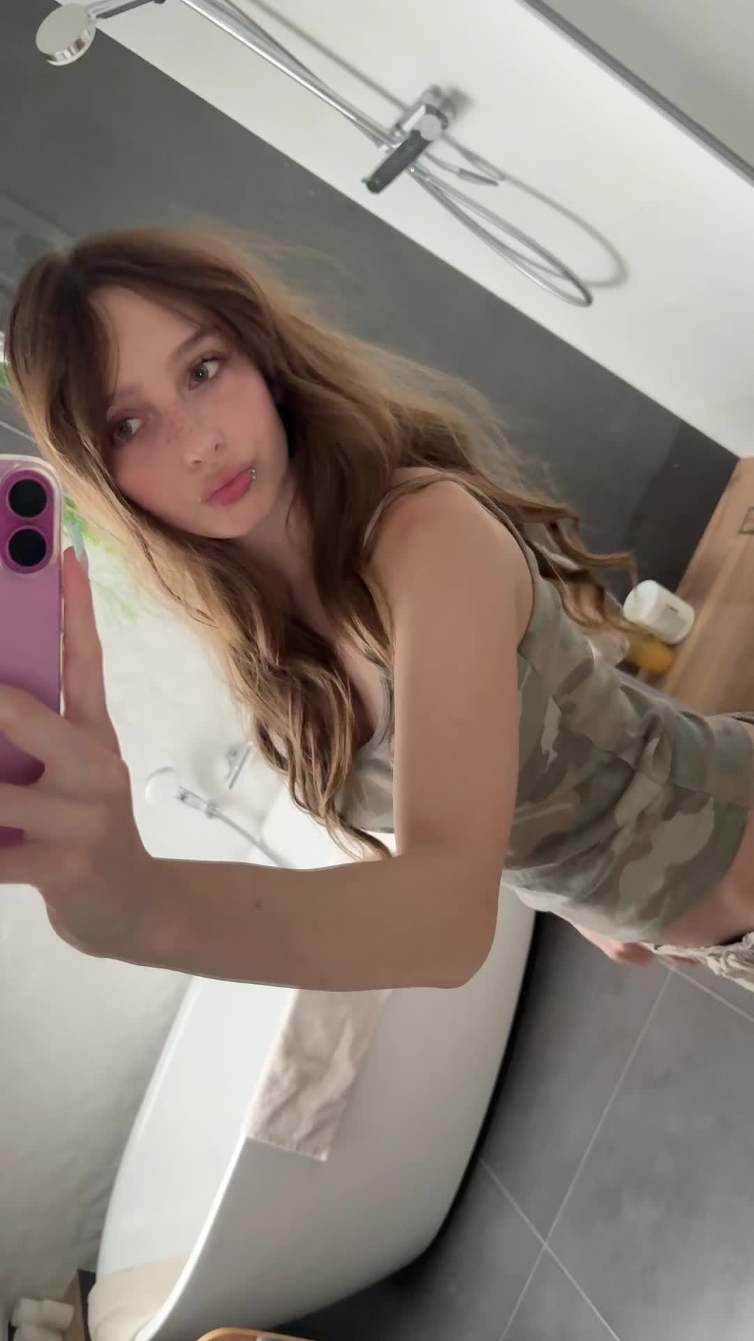 @julia