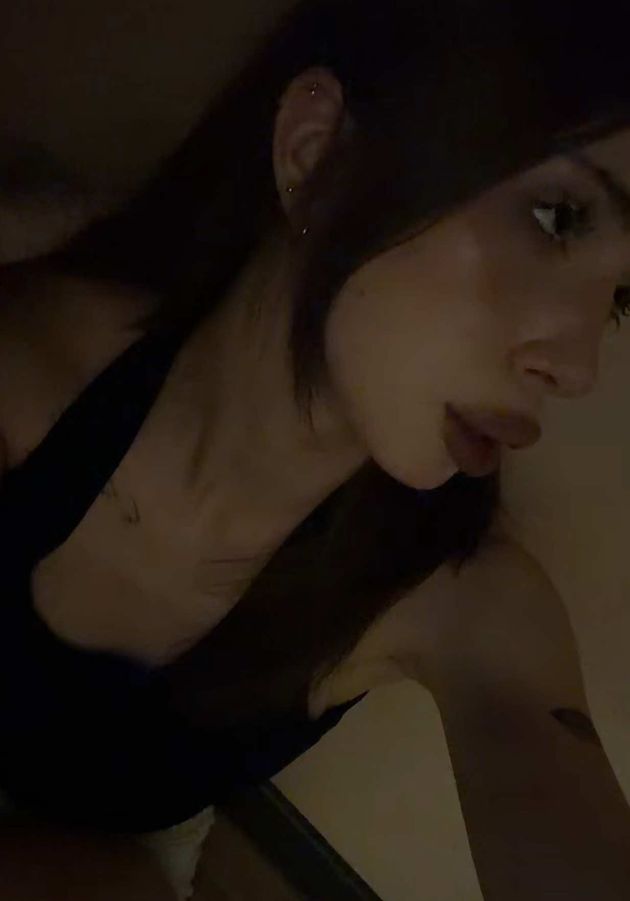 @viiolllence