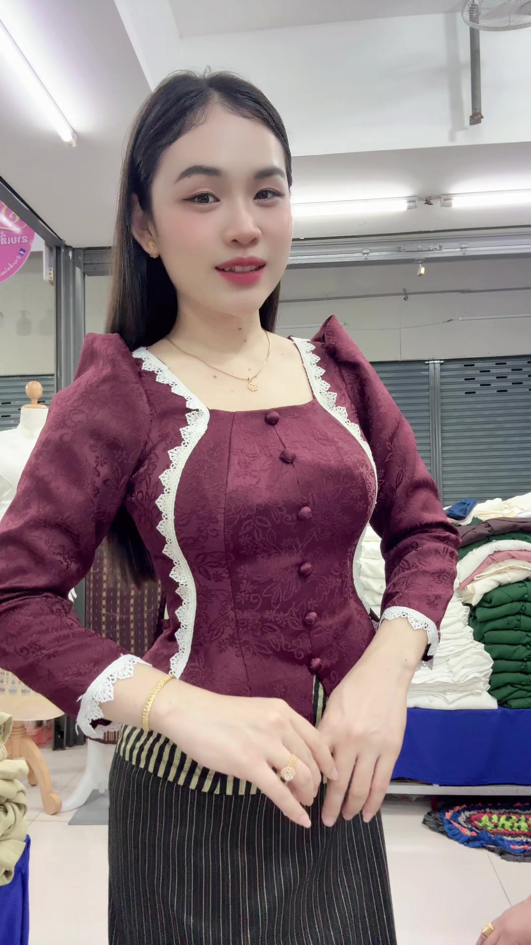 @ຊື່ເພສ: ຮ້ານເສື້ອໄໝລາວລາຄາຖືກ