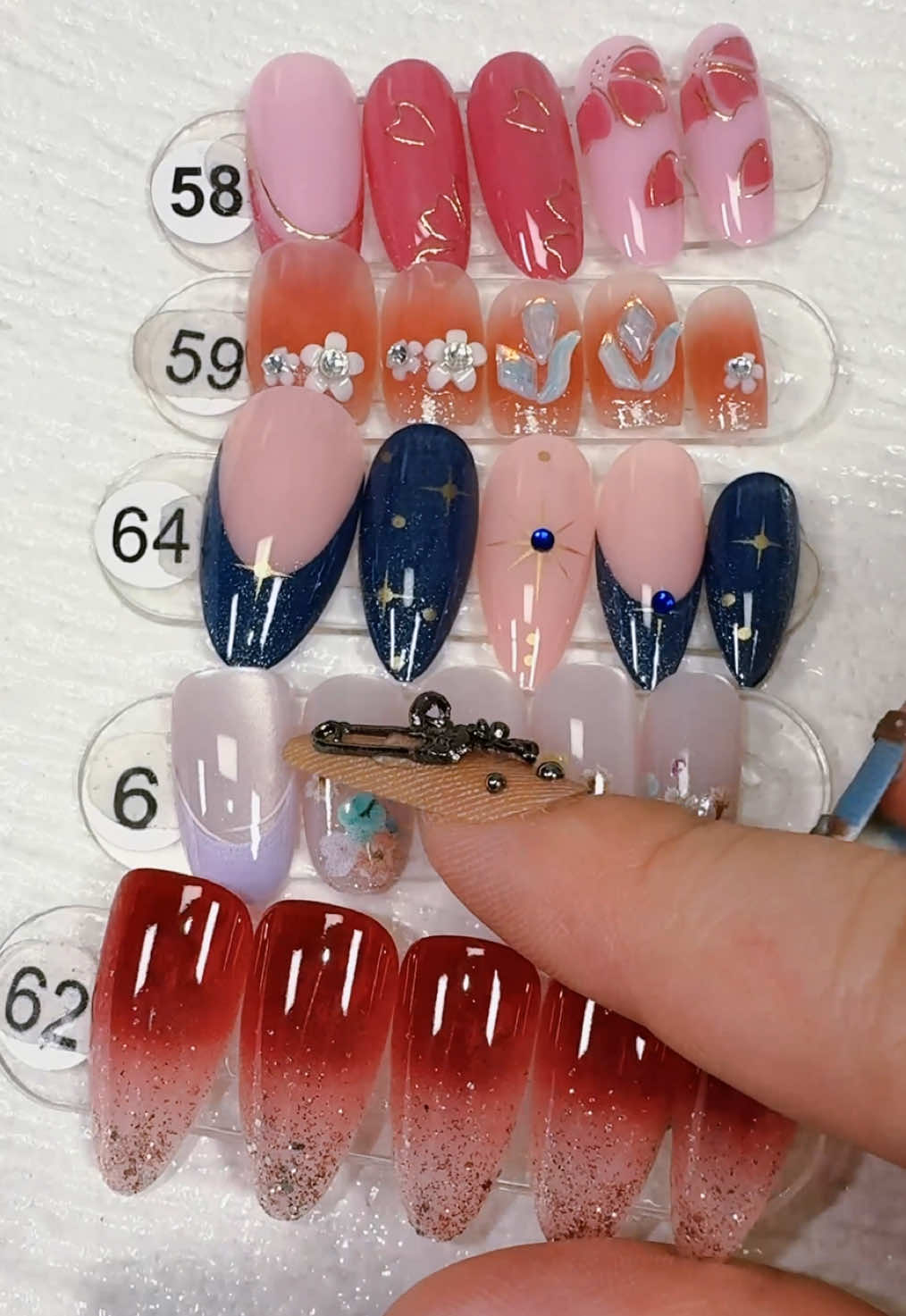 @Charming Nails 💅