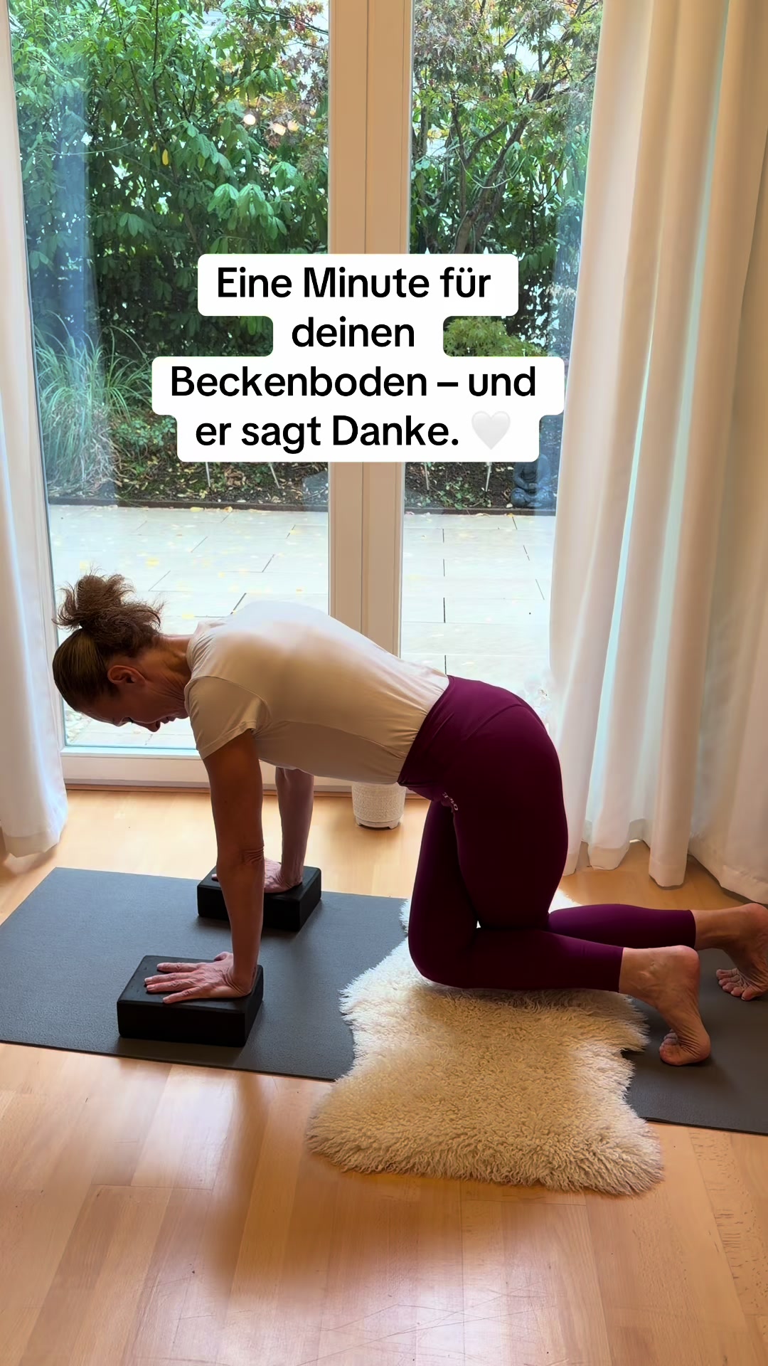 @Giana Yoga-Pilates Szabo