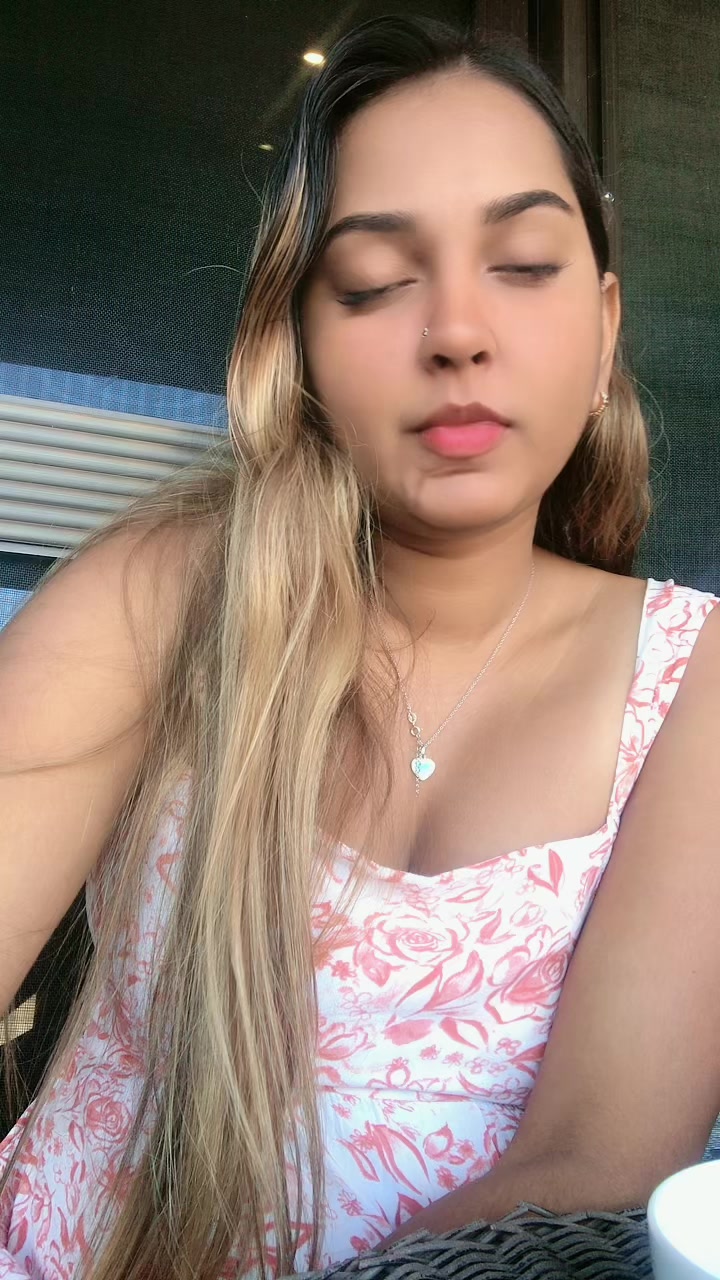 @🕉🦋Vanshika🦋🕉