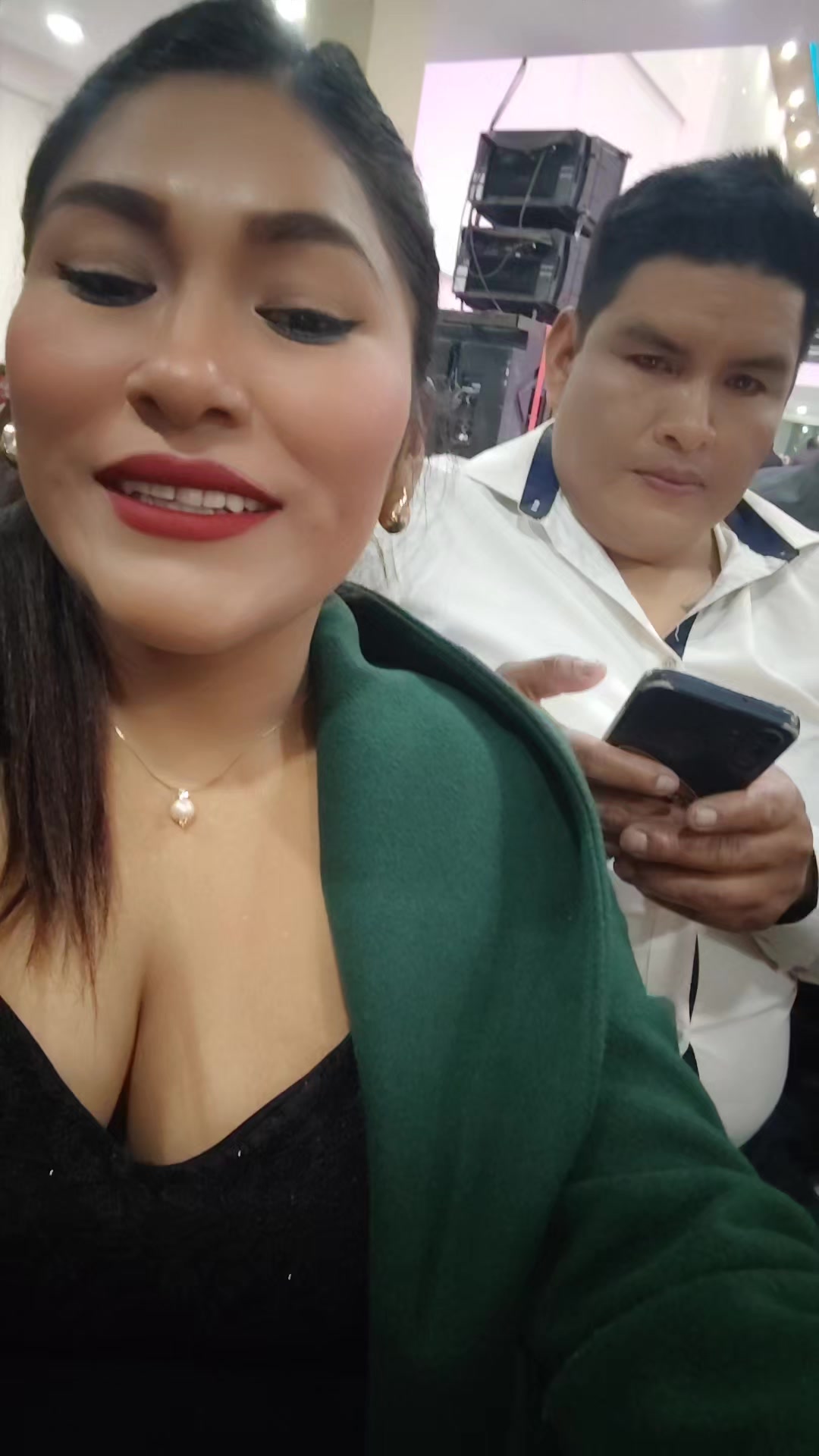 @IMPORTADORAFLORES950