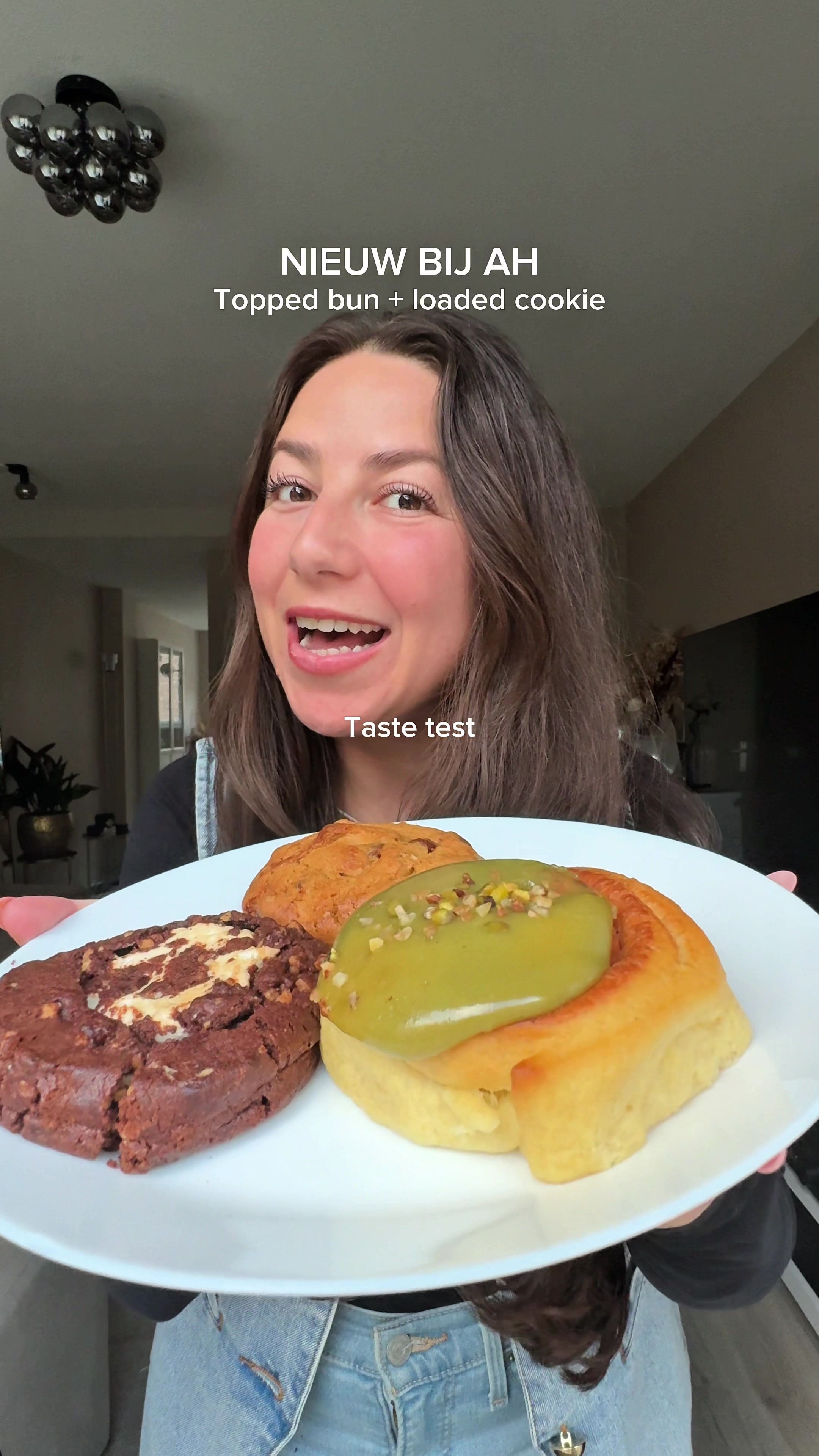 @Snackie-Jo