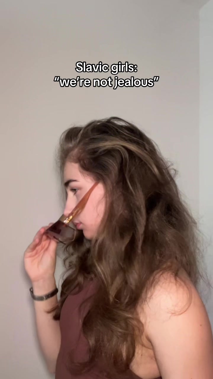 @SlaYvic girl Lilly