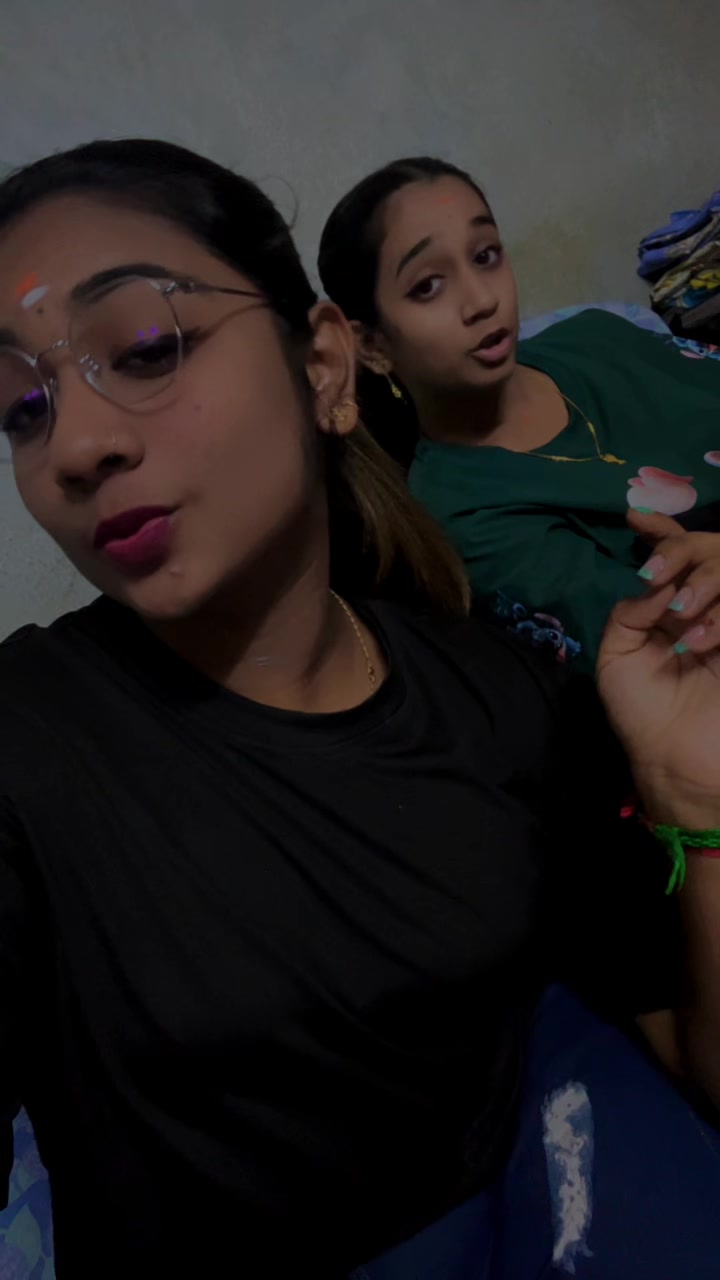 @Swathy24🖤✨